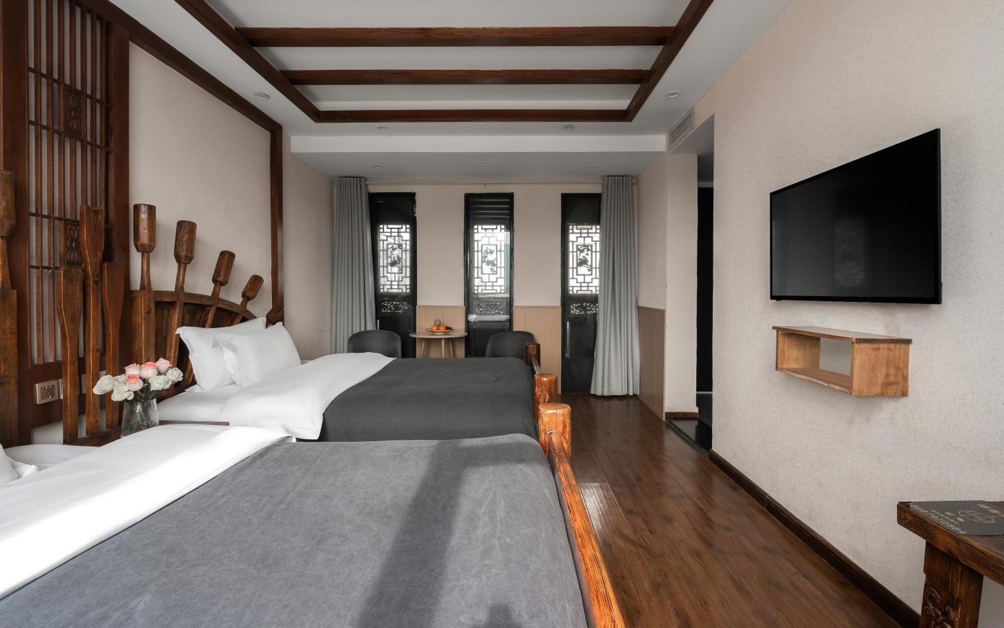 Lijiang Gemmer Hotel Екстер'єр фото