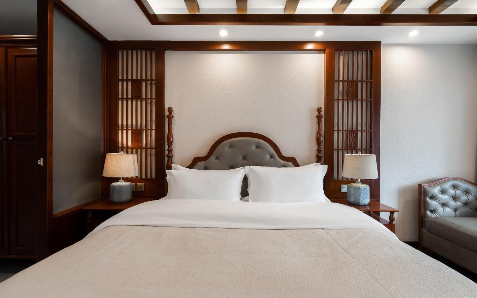 Lijiang Gemmer Hotel Екстер'єр фото