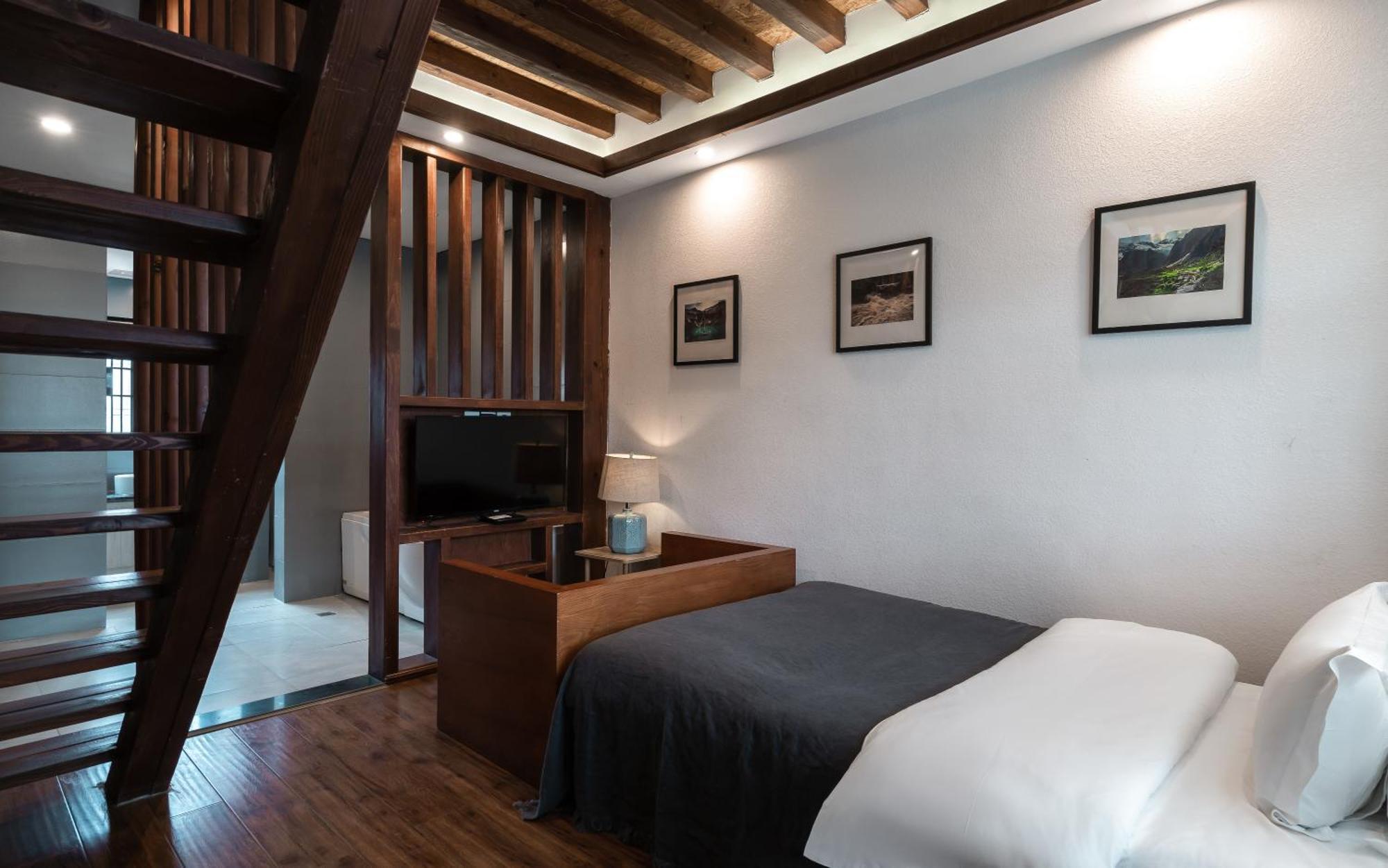 Lijiang Gemmer Hotel Екстер'єр фото