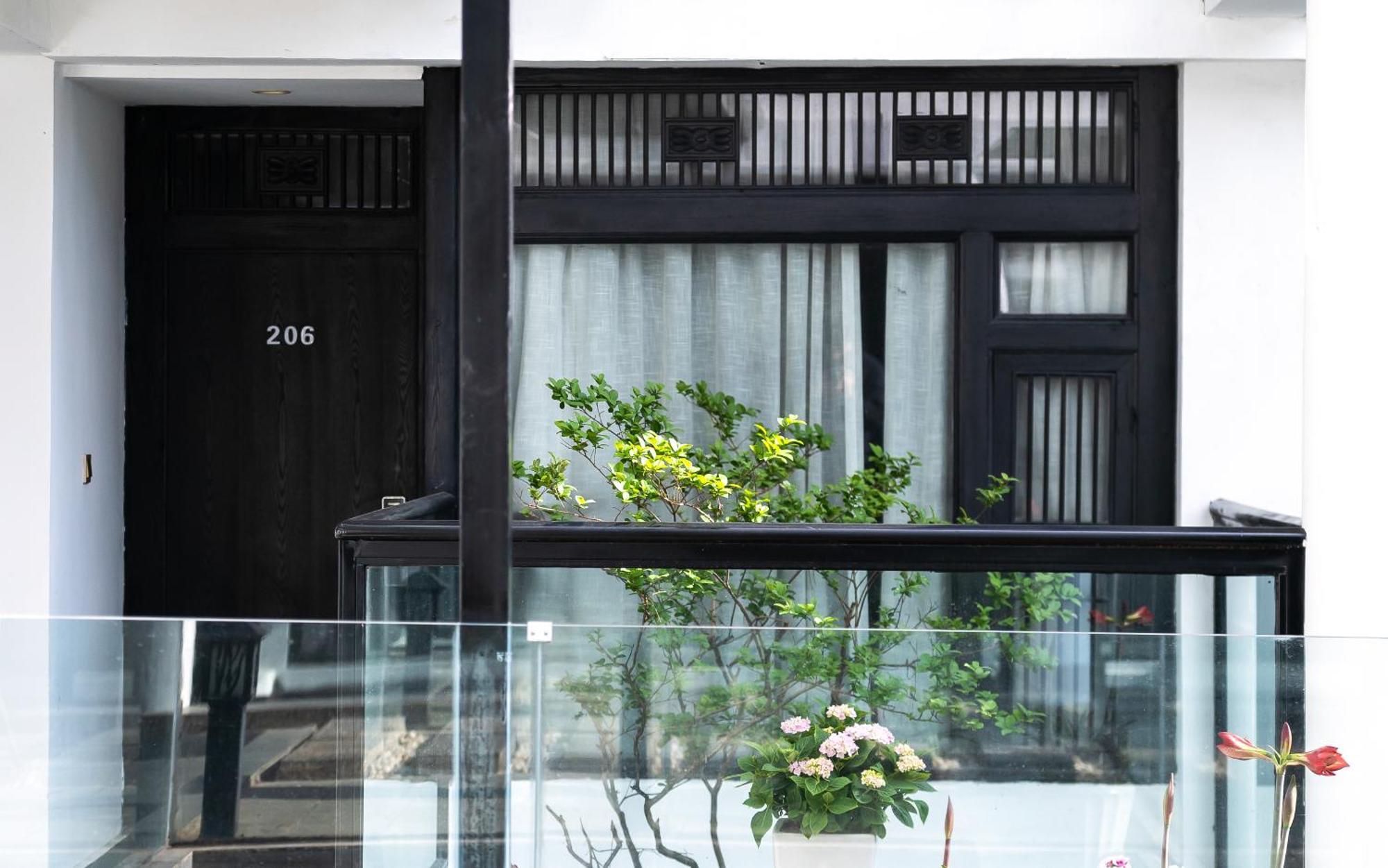 Lijiang Gemmer Hotel Екстер'єр фото